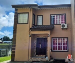 Oasis Greens Chic 3-Bed Townhouse! Secure & Convenient - Cen-Trin Real Estate Management Services Limited