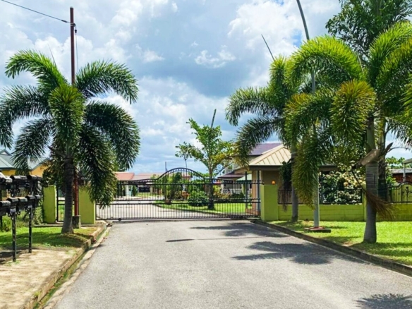 Cen-Trin Real Estate Management Services Limited | Freehold Land | Own Your Dream: 5,752 Sq Ft | Longdenville