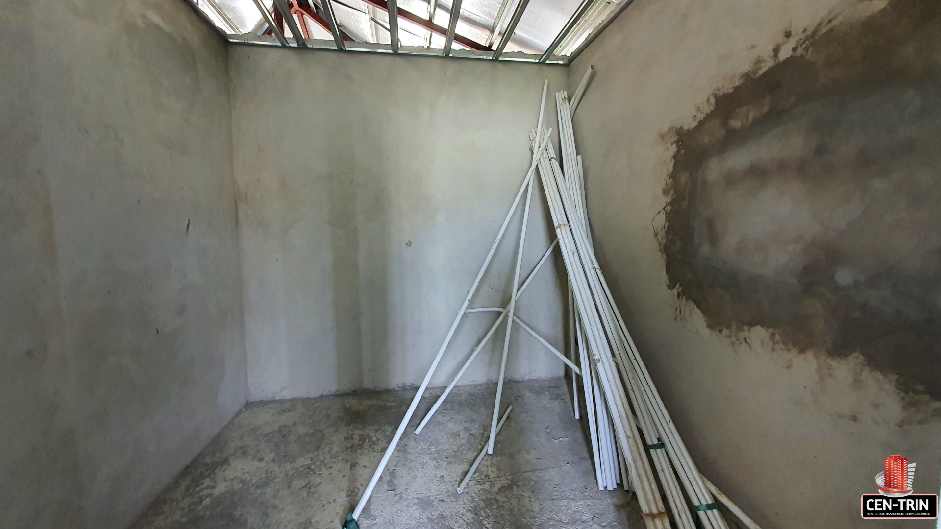 House for sale in Chaguanas 3 bedroom Woodford Gardens Front bedroom 2