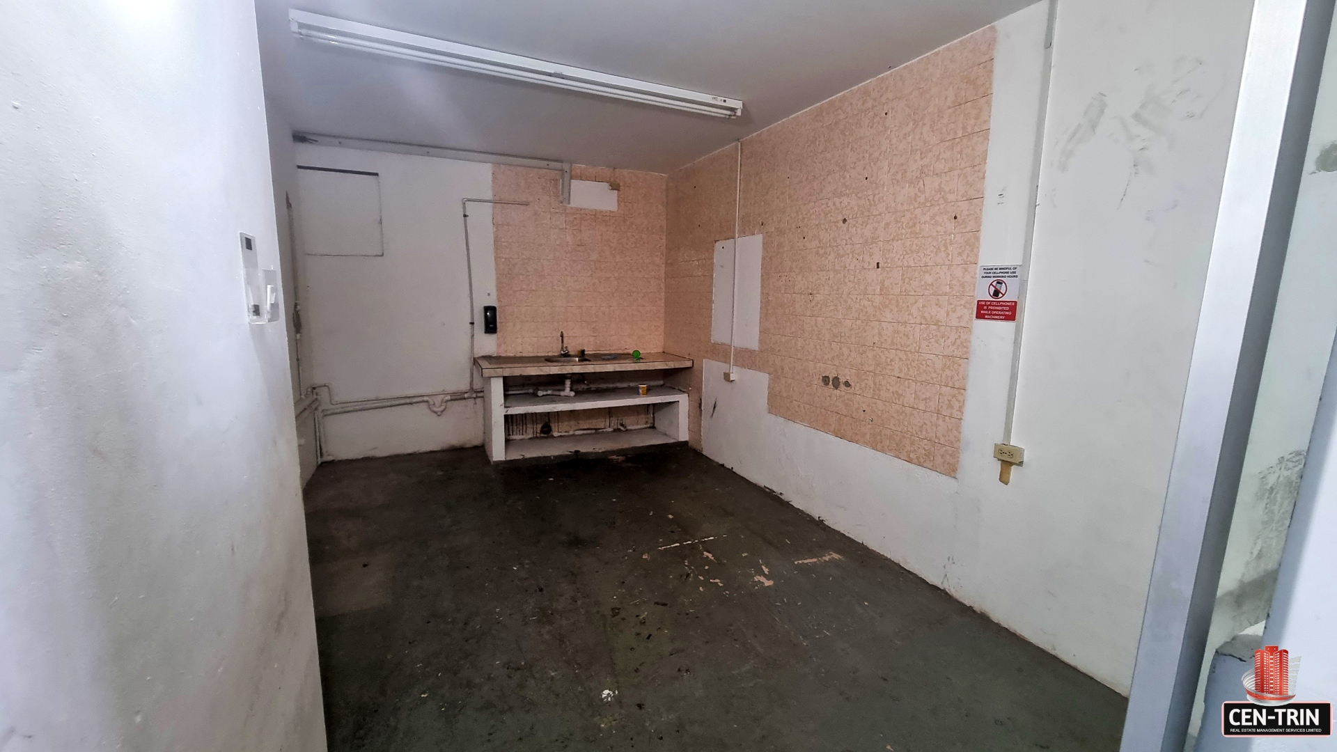 Couva Commercial Rental kitchen area