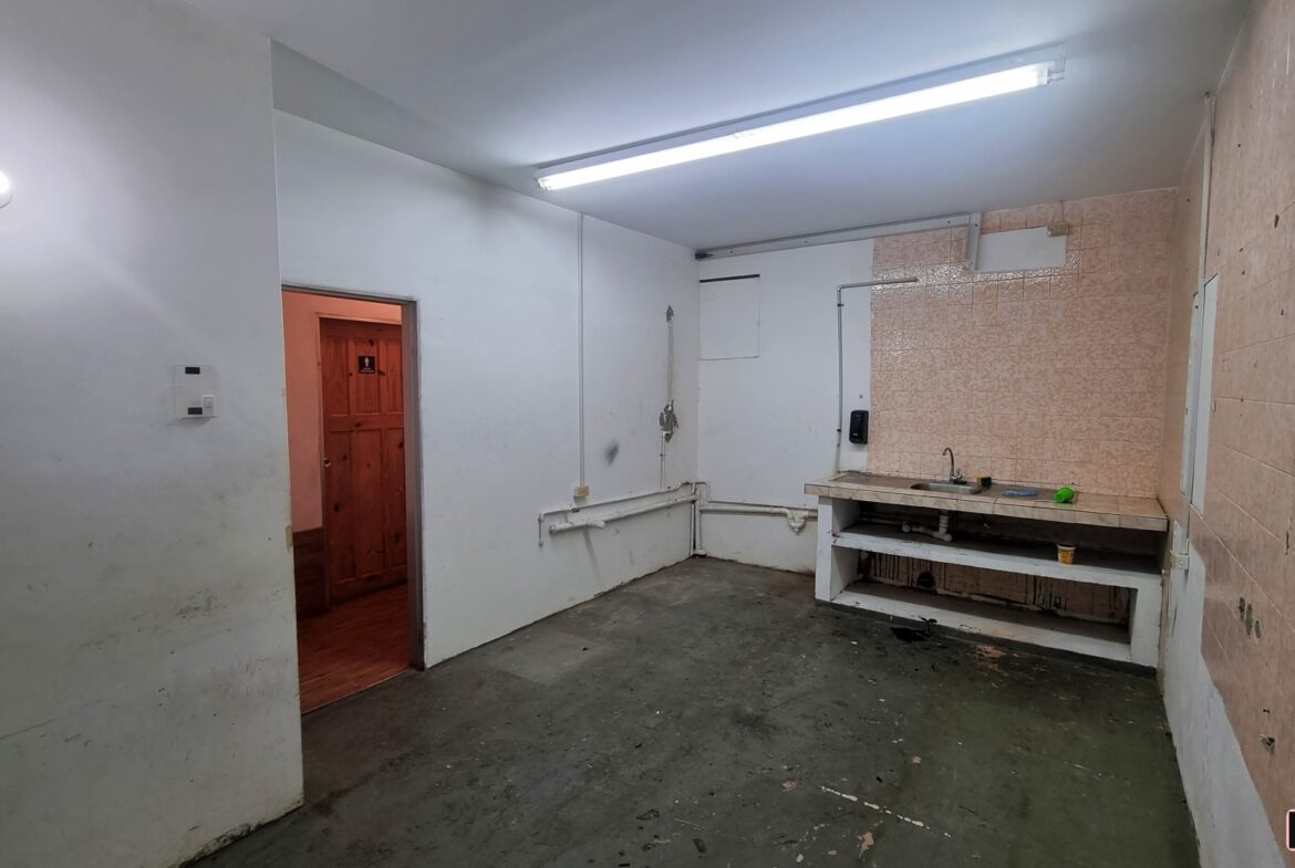Couva Commercial Rental kitchen area