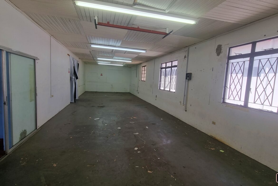 Couva Commercial Rental large open floor