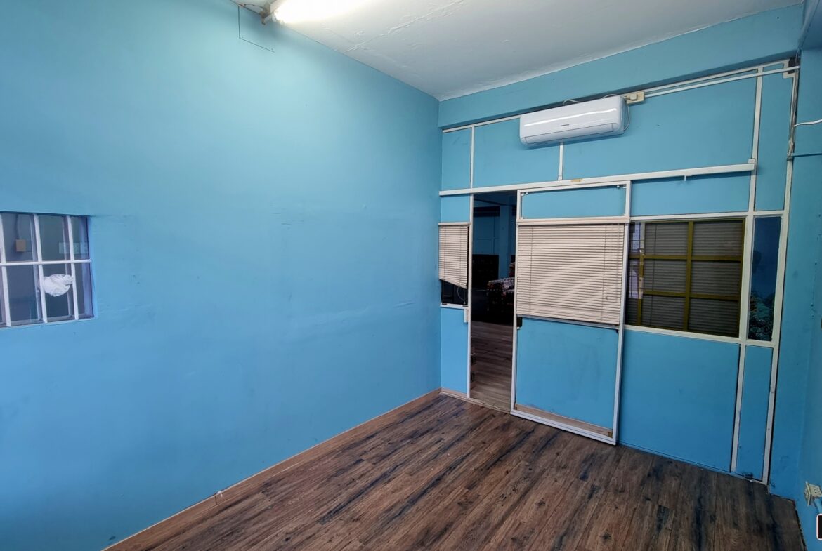 Couva Commercial Rental with AC