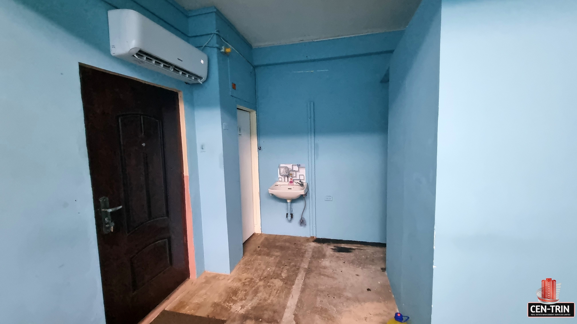 Couva Commercial Rental Washrooms
